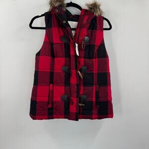 NWT Maurices buffalo plaid toggle zip closure Vest